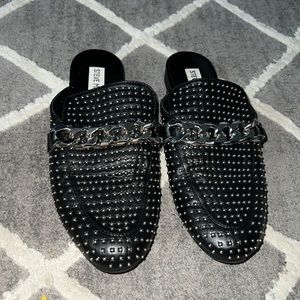 Steve Madden Black and metal